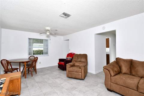 26 Pinewood Blvd, Lehigh Acres FL - photo 8 of 41