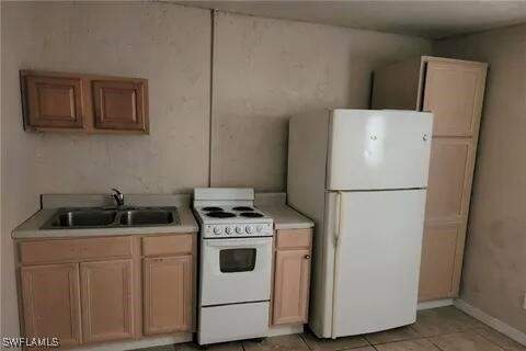 5640 4th Ave, Fort Myers FL - photo 9 of 17