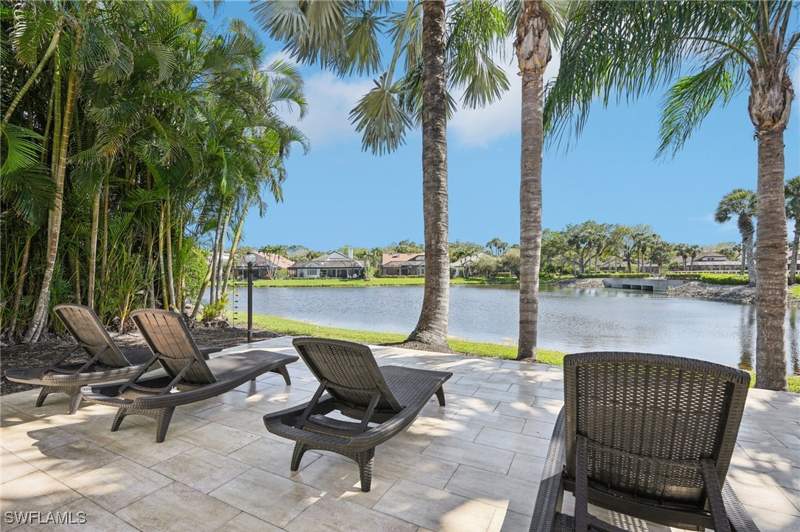 3 bedroom SingleFamilyResidence at 518 Cormorant Cv, Eagle Creek Estates, Naples — photo 2