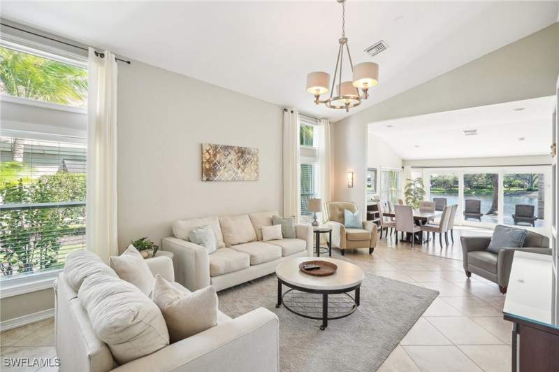 3 bedroom SingleFamilyResidence at 518 Cormorant Cv, Eagle Creek Estates, Naples — photo 4