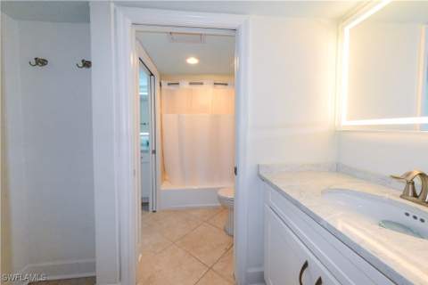 2255 W Gulf Dr 140, Sanibel FL - photo 11 of 26