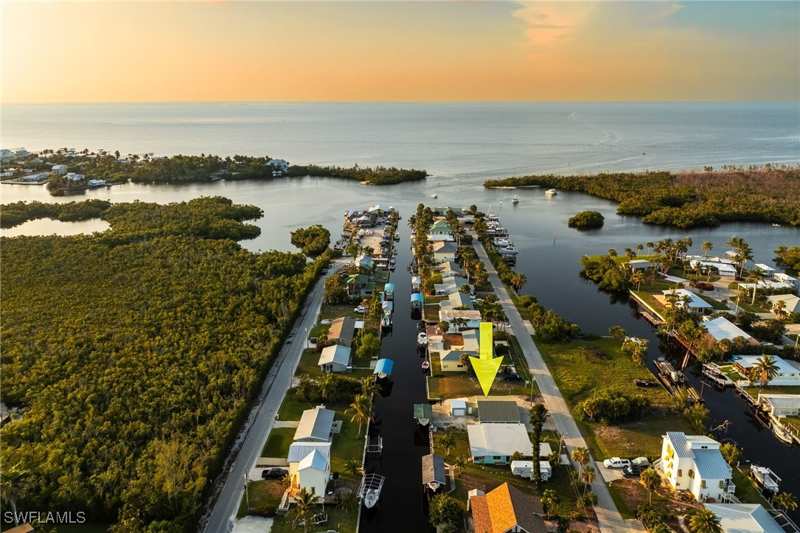 2 bedroom SingleFamilyResidence at 16341 Porto Bello St, Knights Bokeelia Isle, Bokeelia — photo 1