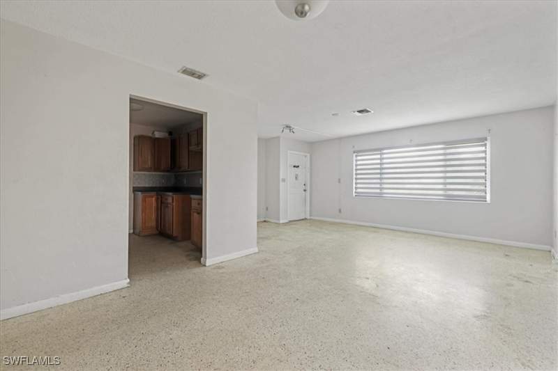 3 bedroom SingleFamilyResidence at 139 Coolidge Ave, Lehigh Acres, Lehigh Acres — photo 4