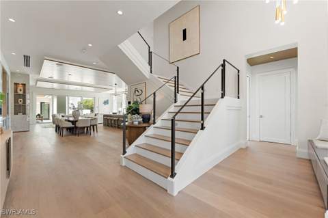581 14th Ave S, Naples FL - photo 10 of 37