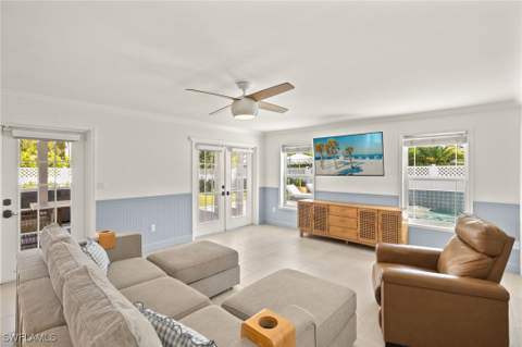 1219 Osceola Dr, Fort Myers FL - photo 13 of 47