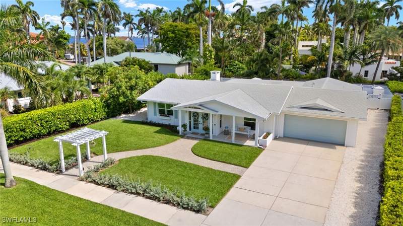 3 bedroom SingleFamilyResidence at 1219 Osceola Dr, Riverside, Fort Myers — photo 2