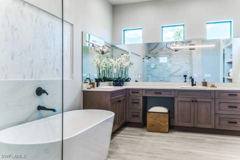 2718 Gleason Pkwy, Cape Coral FL - photo 18 of 35