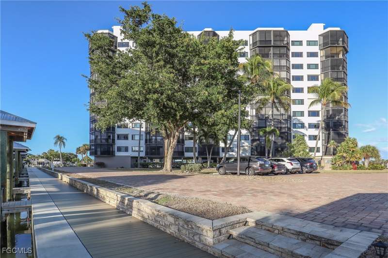 2 bedroom Condominium at 4265 Bay Beach Ln 524, Harbour Pointe Condo, Fort Myers Beach — photo 4