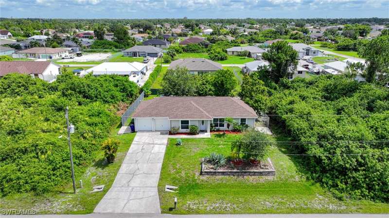 3 bedroom SingleFamilyResidence at 5538 Brookfield St, Lehigh Acres, Lehigh Acres — photo 1