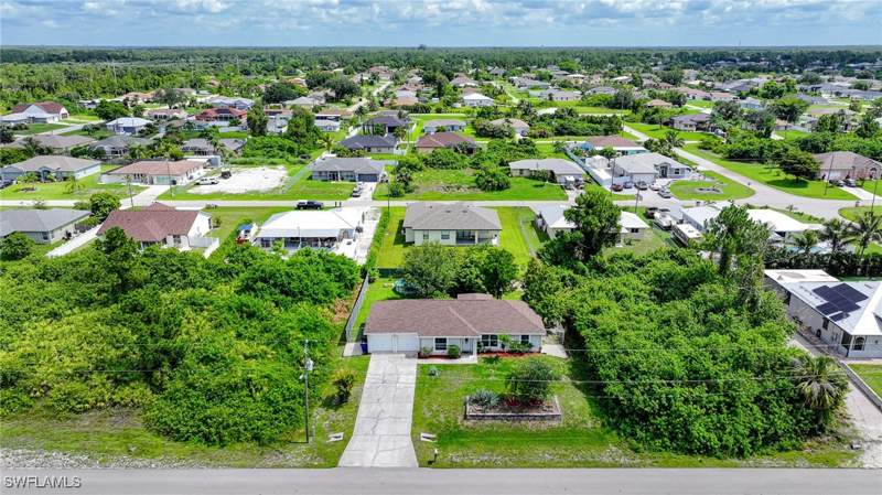 3 bedroom SingleFamilyResidence at 5538 Brookfield St, Lehigh Acres, Lehigh Acres — photo 2