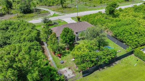5538 Brookfield St, Lehigh Acres FL - photo 7 of 38