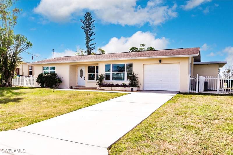 4 bedroom SingleFamilyResidence at 3042 SW 10th Pl, Cape Coral, Cape Coral — photo 4