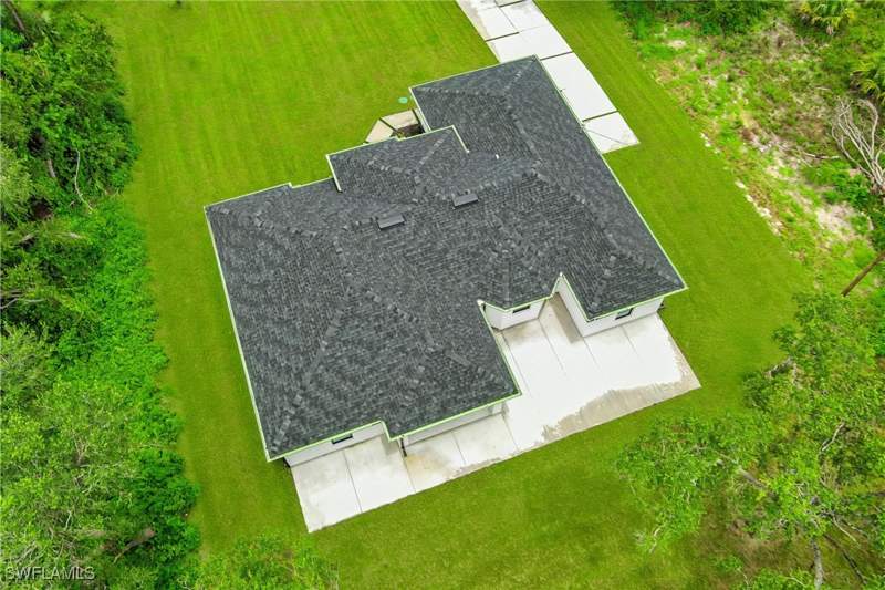 4 bedroom SingleFamilyResidence at 407 Washington Ave, Lehigh Acres, Lehigh Acres — photo 4