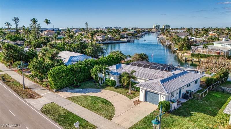 3 bedroom SingleFamilyResidence at 1200 N Collier Blvd, Marco Island, Marco Island — photo 5