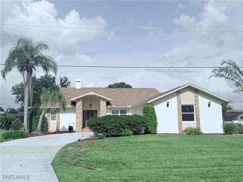 3 bedroom SingleFamilyResidence at 20551 Armada Ct, Quarterdeck Cove, Estero — photo 1