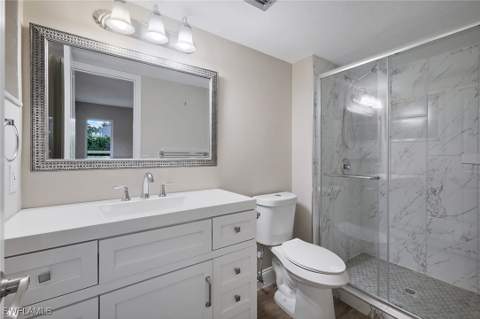 233 Yorkshire Ct, Naples FL - photo 10 of 12