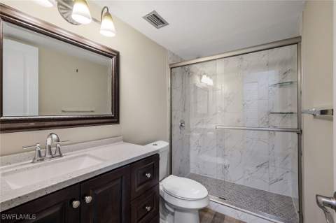 233 Yorkshire Ct, Naples FL - photo 8 of 12