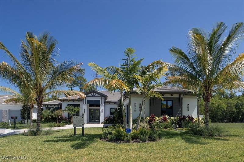 4 bedroom SingleFamilyResidence at 2950 Coco Lakes Way, Coco Lakes, Naples — photo 2