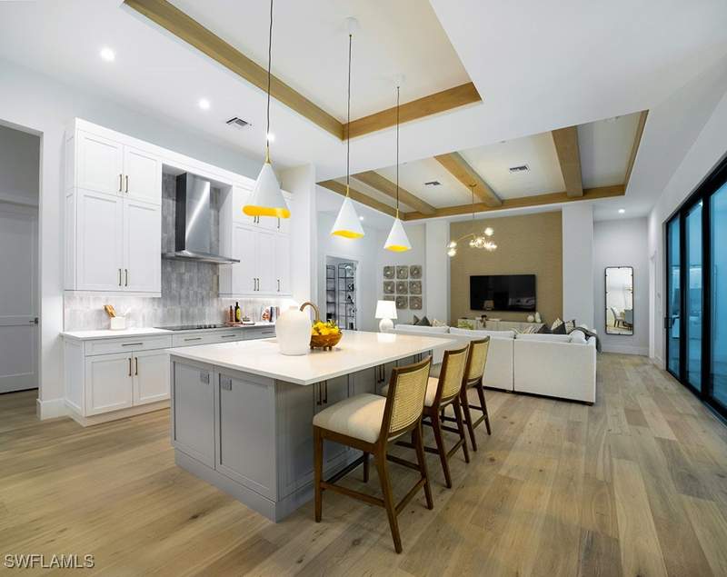 4 bedroom SingleFamilyResidence at 2950 Coco Lakes Way, Coco Lakes, Naples — photo 5