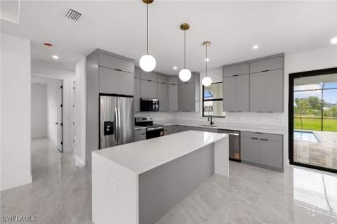 2507 NW Embers Ter, Cape Coral FL - photo 13 of 40