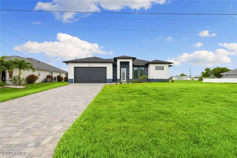 3 bedroom SingleFamilyResidence at 2507 NW Embers Ter, Cape Coral, Cape Coral — photo 2
