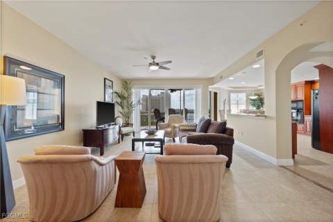 6081 Silver King Blvd 505, Cape Coral FL - photo 8 of 44