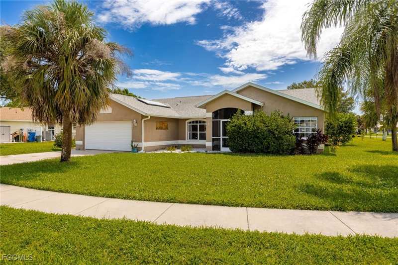 3 bedroom SingleFamilyResidence at 273 Justene Cir, Bethany Trace, Lehigh Acres — photo 1