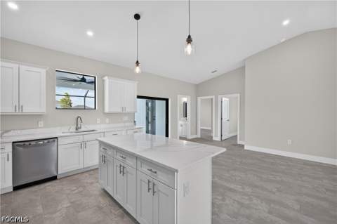 314 NW 20th Ter, Cape Coral FL - photo 13 of 45
