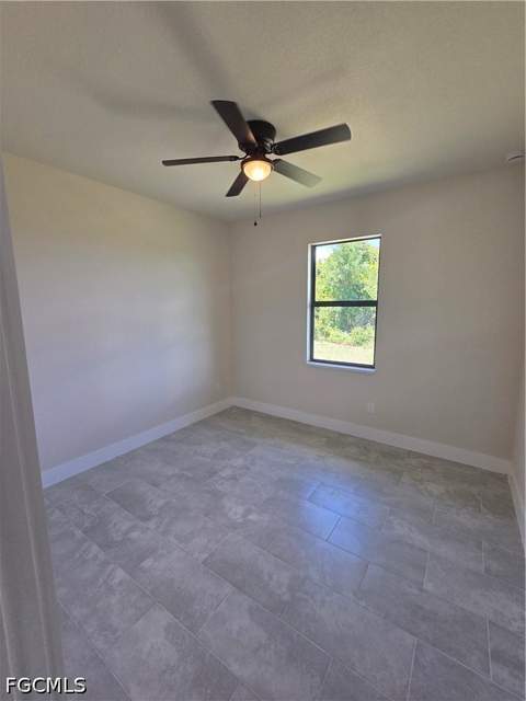 629 NW 28th Ter, Cape Coral FL - photo 9 of 15