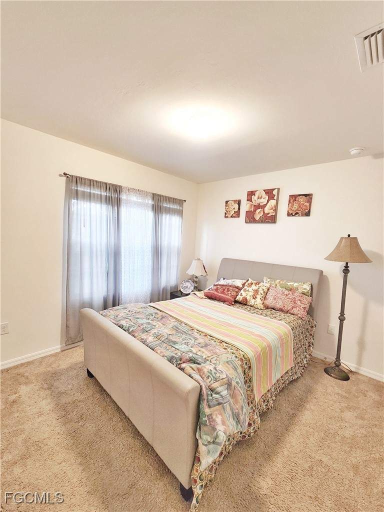 3 bedroom SingleFamilyResidence at 8330 Tortoise Isle Ct, Town Lakes, Lehigh Acres — photo 3