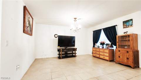 8330 Tortoise Isle Ct, Lehigh Acres FL - photo 8 of 12