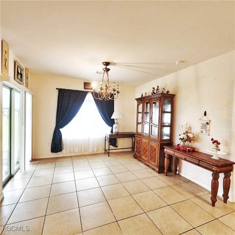8330 Tortoise Isle Ct, Lehigh Acres FL - photo 9 of 12