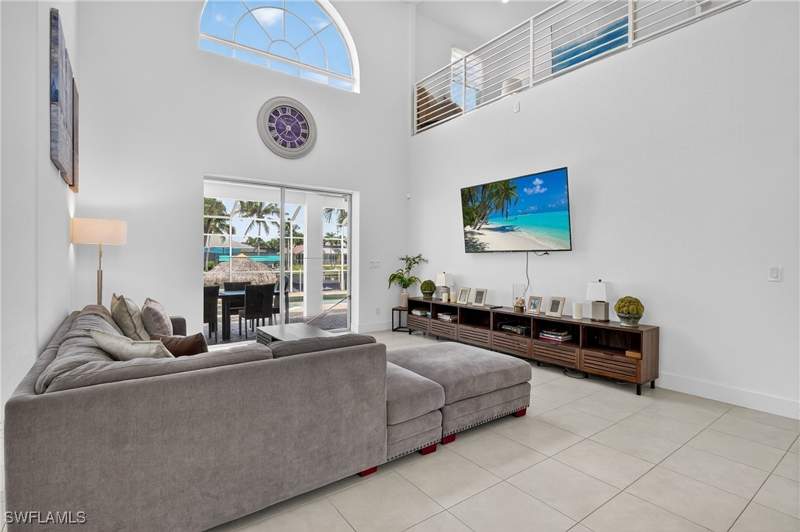 4 bedroom SingleFamilyResidence at 1917 SW 51st St, Cape Coral, Cape Coral — photo 2