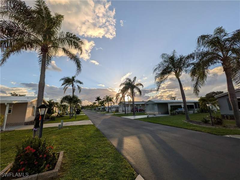 2 bedroom ManufacturedHome at 10750 Wales Loop, Bonita St James Village, Bonita Springs — photo 4