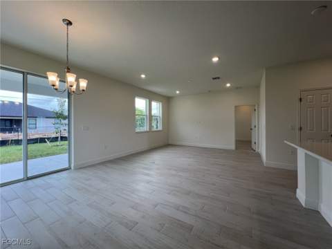 314 NE 23rd Ter, Cape Coral FL - photo 10 of 25