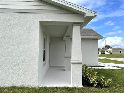 314 NE 23rd Ter, Cape Coral FL - photo 23 of 25