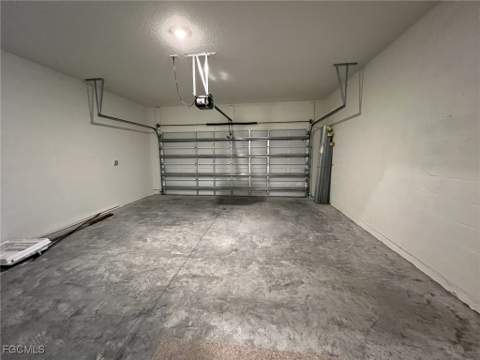 314 NE 23rd Ter, Cape Coral FL - photo 9 of 25