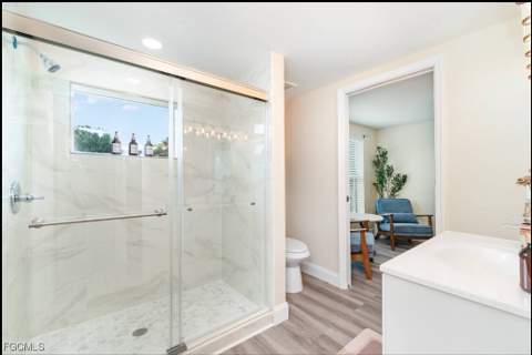 203 Kingston Dr, Fort Myers FL - photo 8 of 27