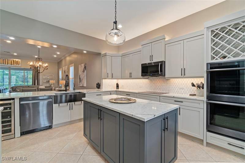 2 bedroom SingleFamilyResidence at 12471 Villagio Way, Villagio, Fort Myers — photo 3