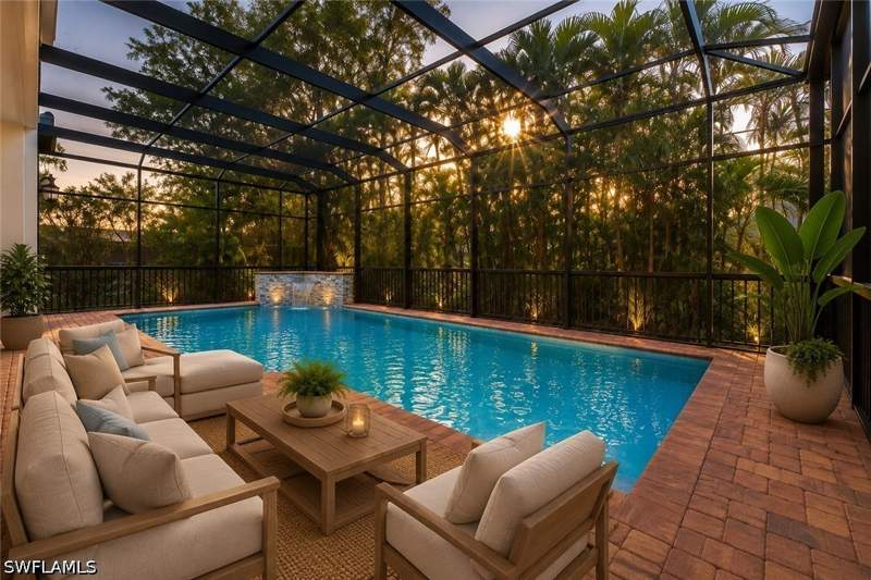 6 bedroom SingleFamilyResidence at 1160 8th St S, Olde Naples, Naples — photo 2