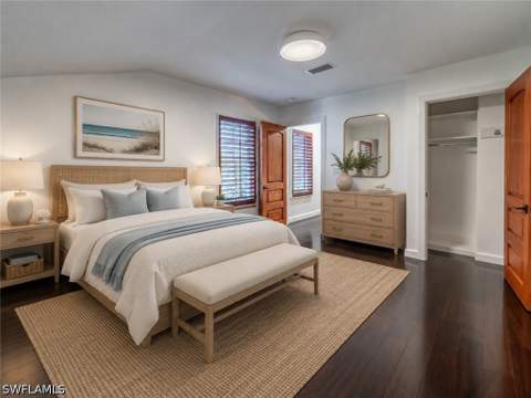 1160 8th St S, Naples FL - photo 24 of 31