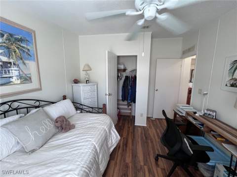 65 Turquoise Ave 65T, Naples FL - photo 24 of 34