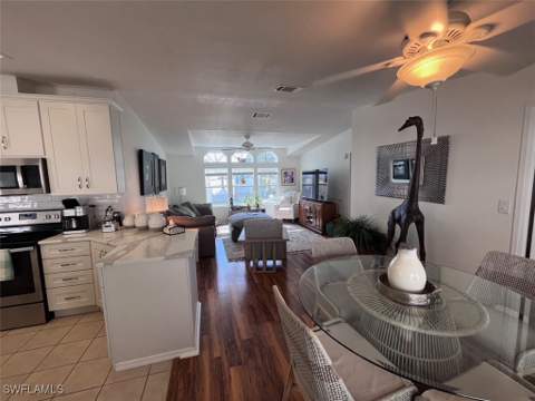 65 Turquoise Ave 65T, Naples FL - photo 9 of 34