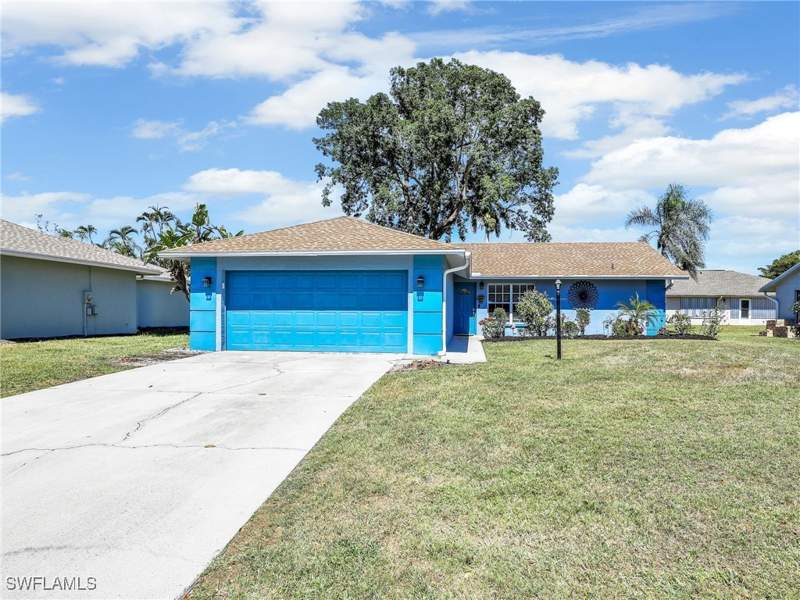 3 bedroom SingleFamilyResidence at 4829 Molokai Dr 12, Shenandoah Estates, Naples — photo 2