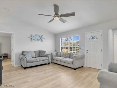 4829 Molokai Dr 12, Naples FL - photo 9 of 33