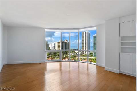 4751 Gulf Shore Blvd N 1406, Naples FL - photo 16 of 29