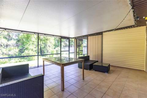 2345 Outrigger Ln, Naples FL - photo 23 of 40