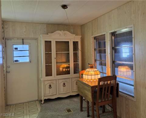 963 Idle Way Dr, North Fort Myers FL - photo 10 of 44