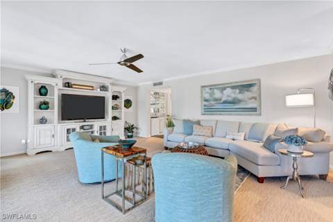 2400 Gulf Shore Blvd N 203, Naples FL - photo 8 of 35