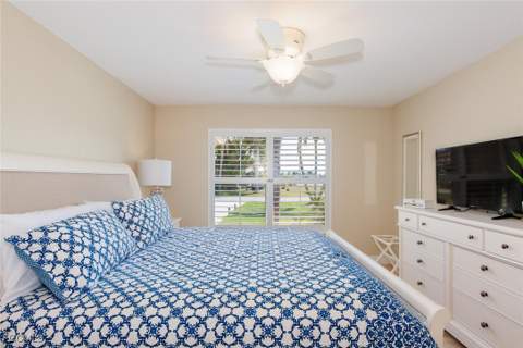 4902 SW 5th Pl, Cape Coral FL - photo 23 of 31